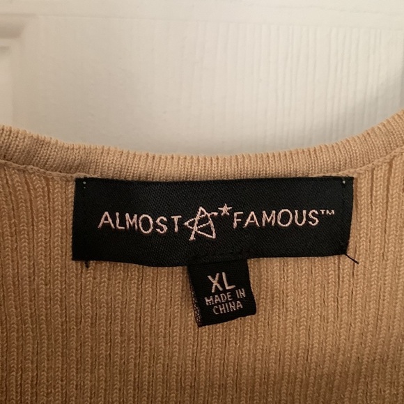 Almost Famous Tan Crop Top Size XL #021 - Picture 5 of 9